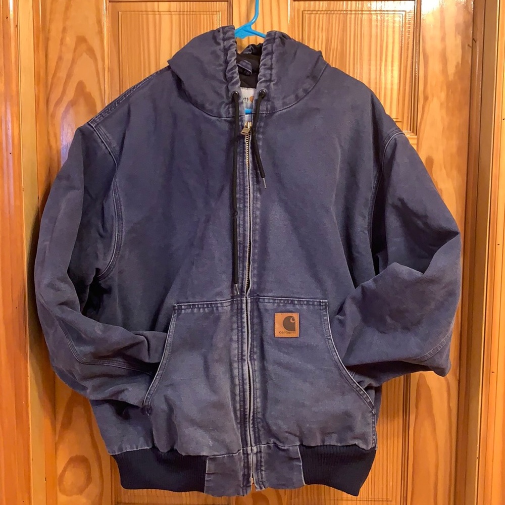 Denim blue Carhartt jacket size XL regular.